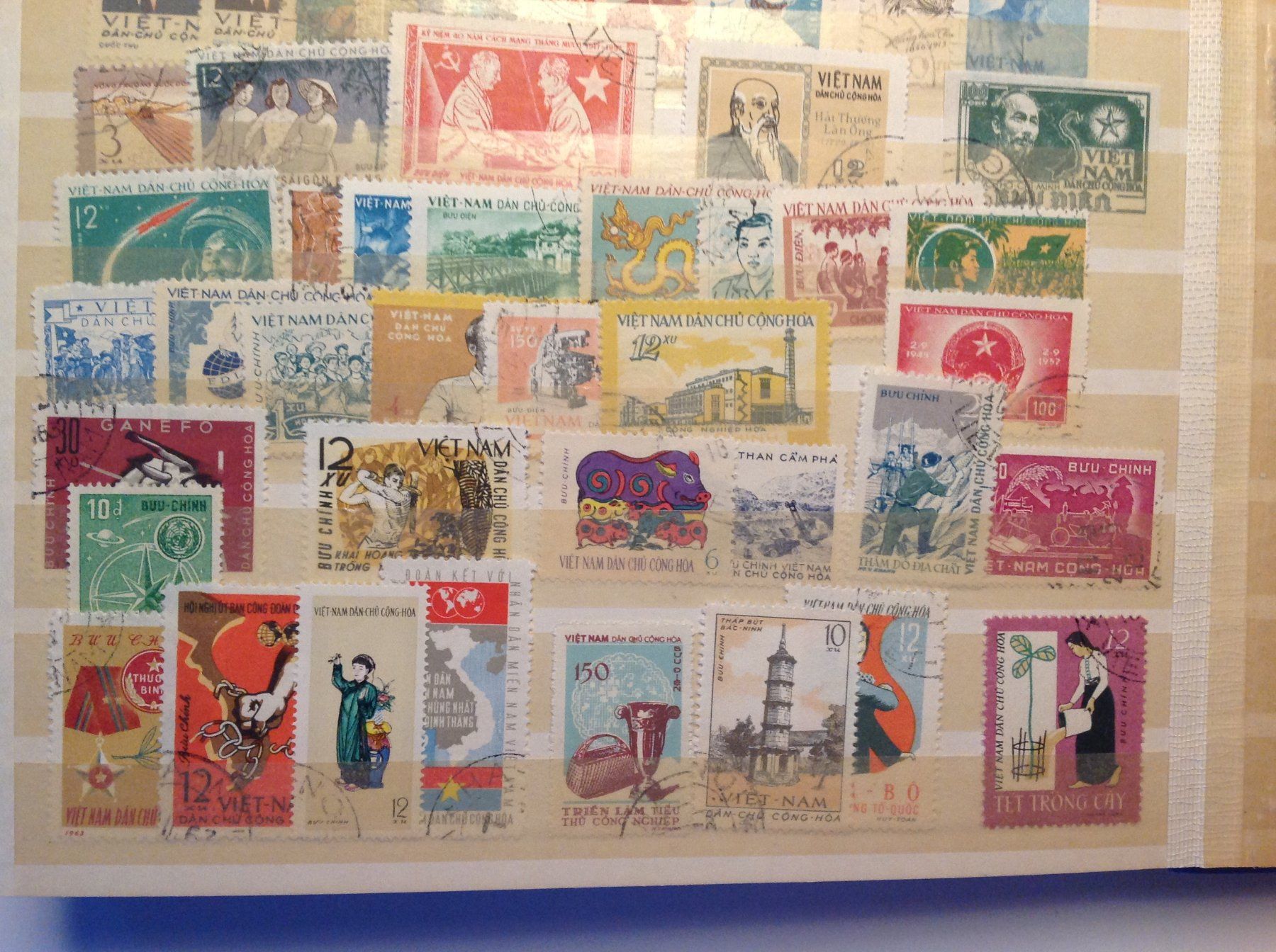 Tutti i francobolli: timbre - Briefmarke Vietnam 27.8.5 – Usato da Vuiteboeuf venduto da broticaire 3