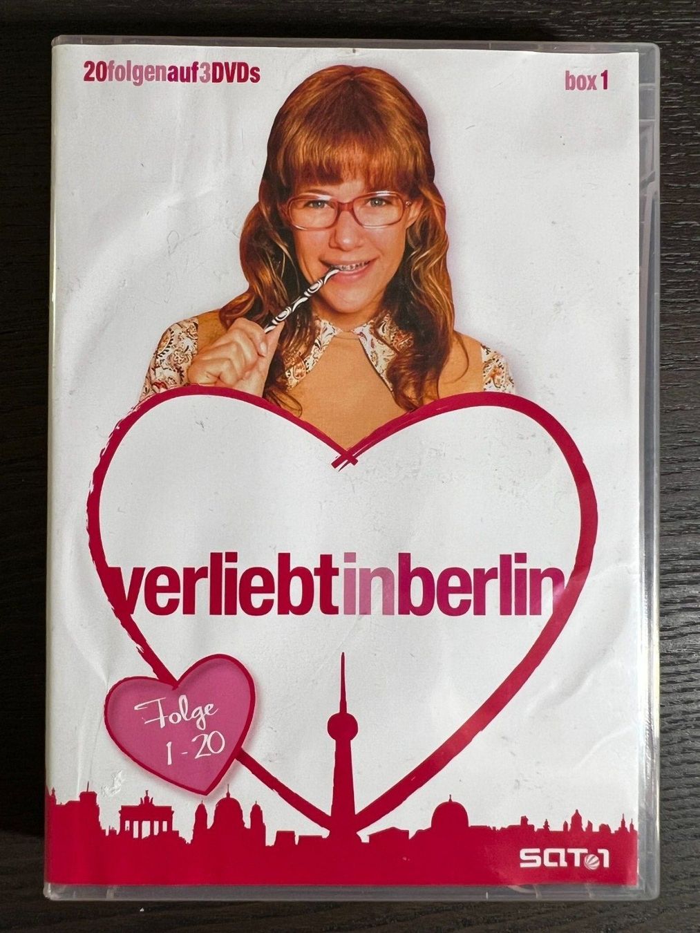 Tutti i DVDs: Verliebt in Berlin Box 1 Folge 1 bis 20 – Usato da Zürich venduto da FilmFreunde