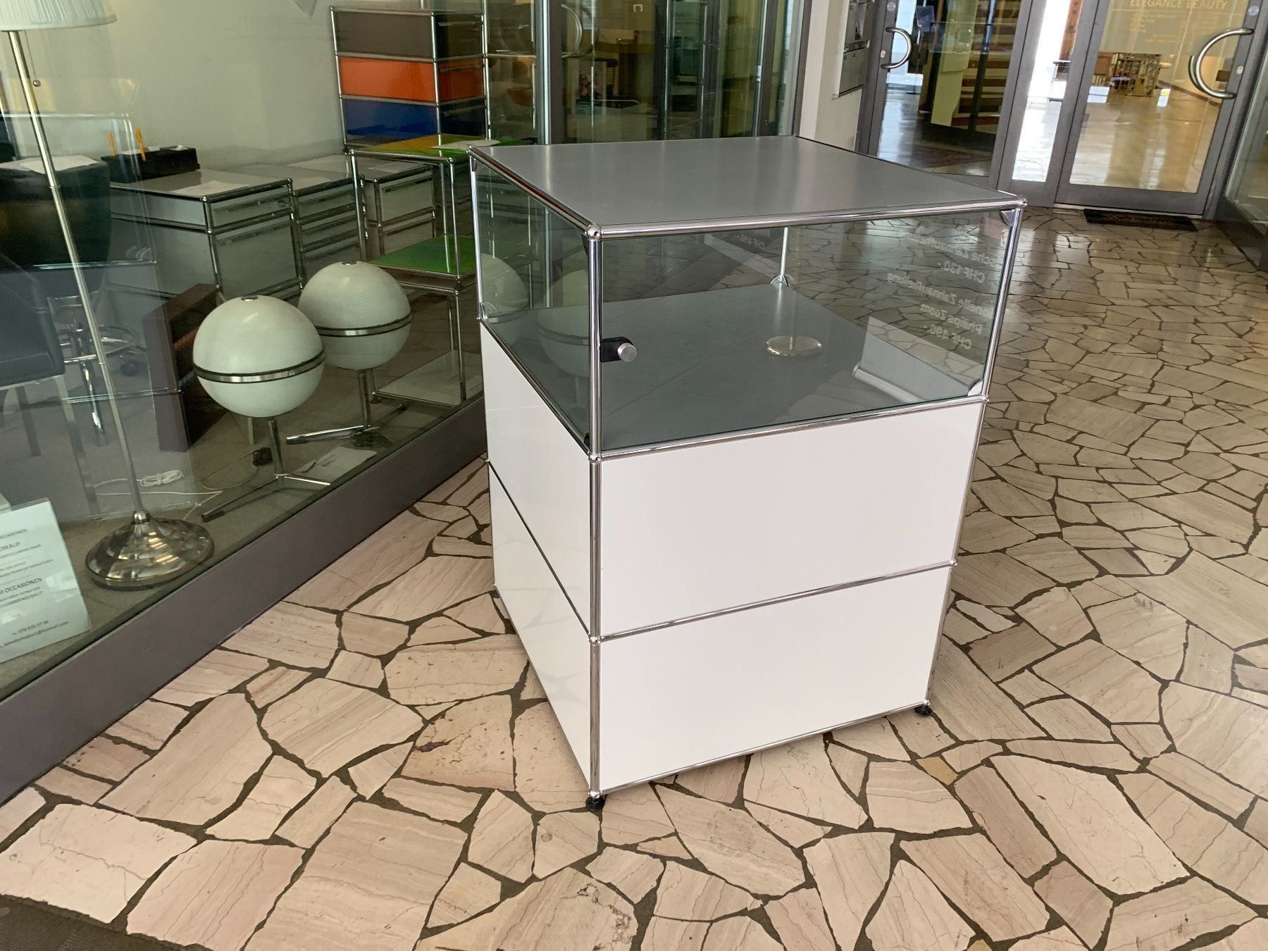 Vetrine: USM Laden Vitrine Lieferung Gratis – Usato da Thun venduto da Thuno6 2