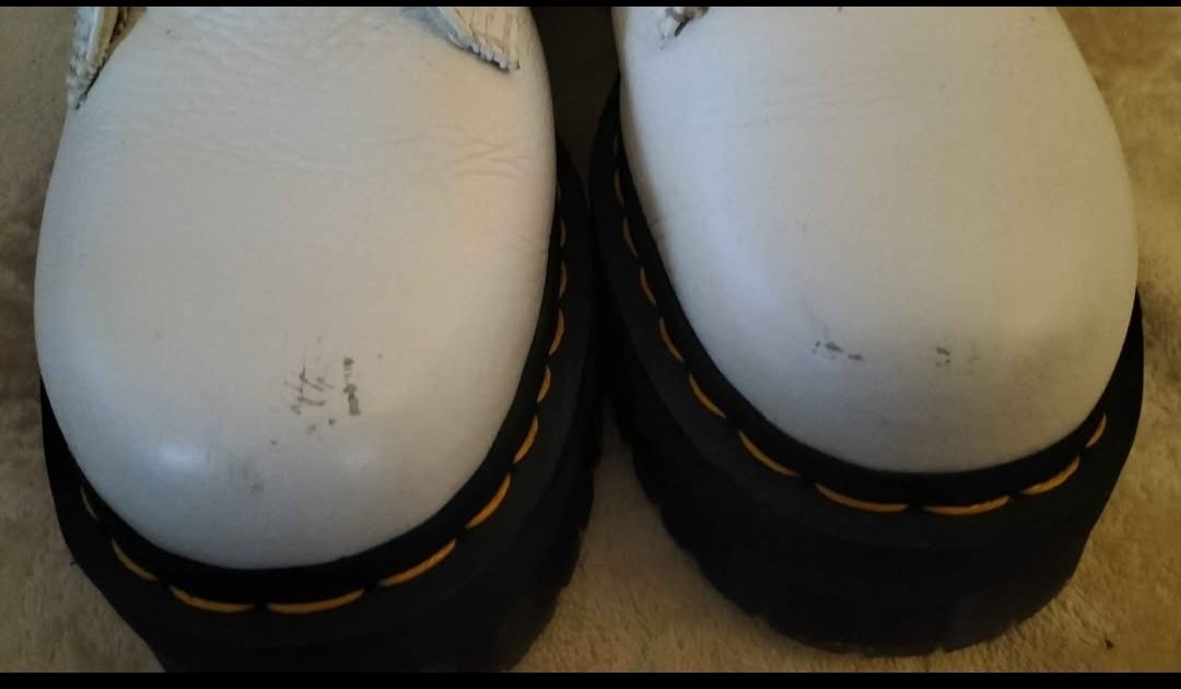 Dr. Martens Scarpe da donna: Dr Martens Devon Heart Bottes à plateforme en cuir taille 39 – Usato da Morges venduto da Naydeimy1731 4