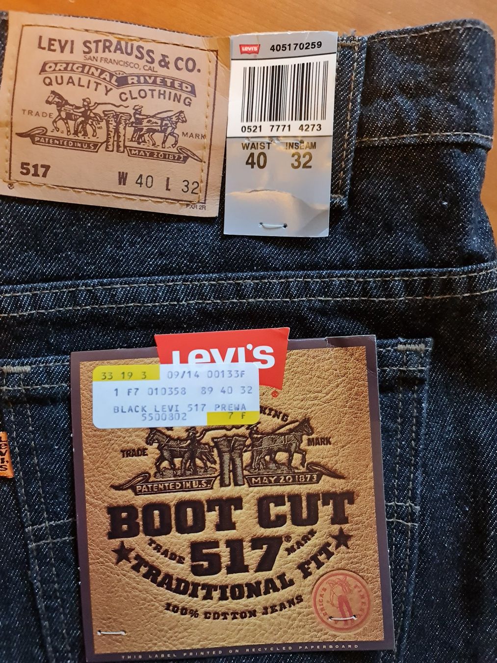 Levi's Jeans: LEVI'S Boot CUT 517 Dark W40/L32 – Nuovo (secondo la descrizione) da Embrach venduto da Ta89 3