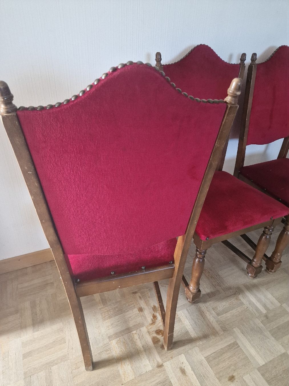 Sedie: Ensemble de 5 chaises  ancien velours rouge – Usato da La Chaux-de-Fonds venduto da Ric_m628 2