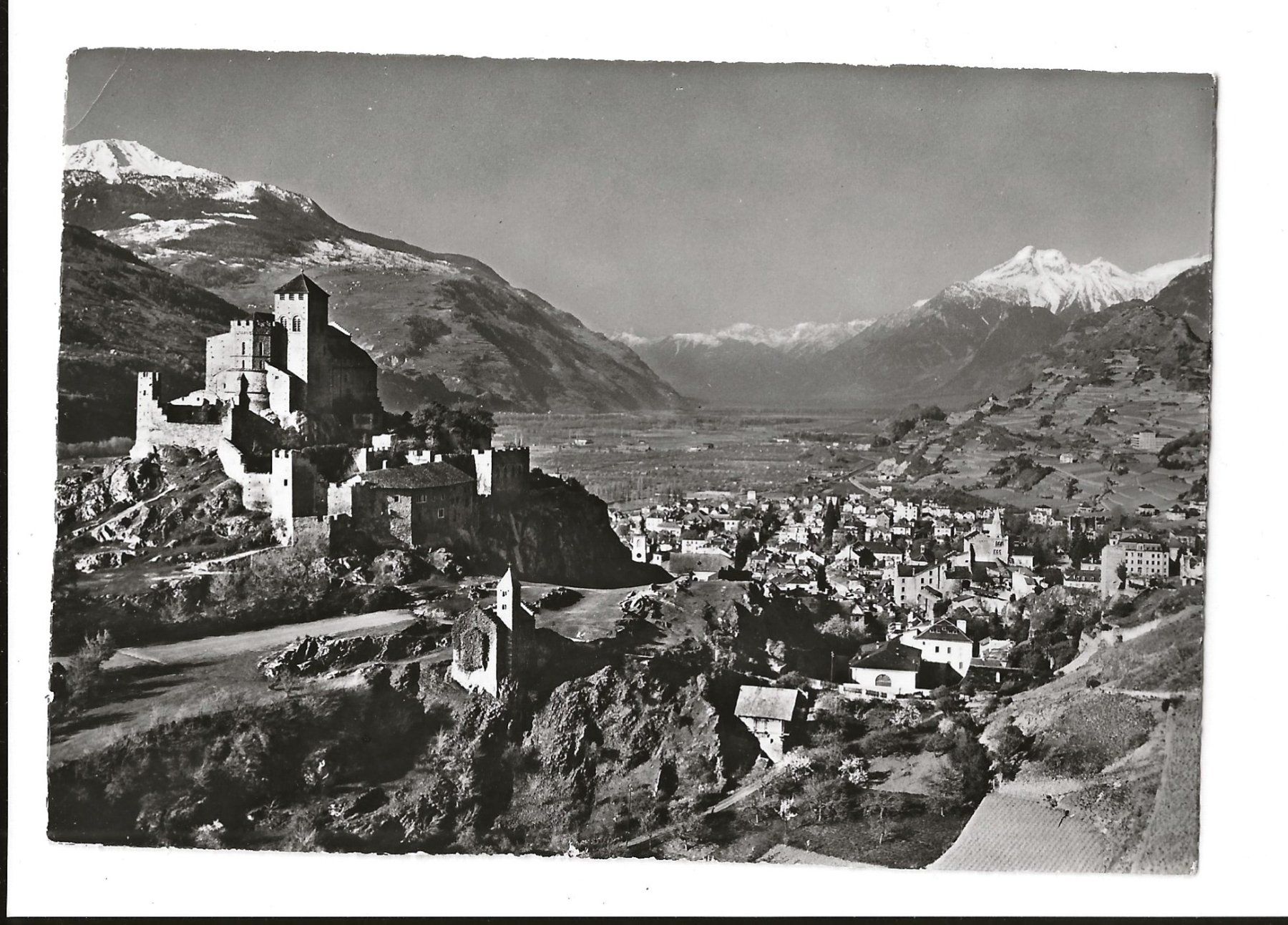 Cartoline postali: AK Valais, Wallis mit Schloss ca. 1950 – Usato da Greifensee venduto da 315WDO