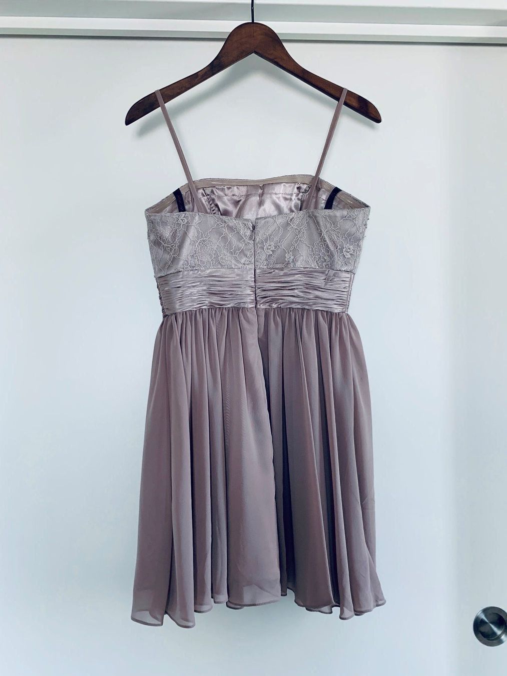 Vestiti: Cocktailkleid Laona – Usato da Lachen SZ venduto da Swanche77 2