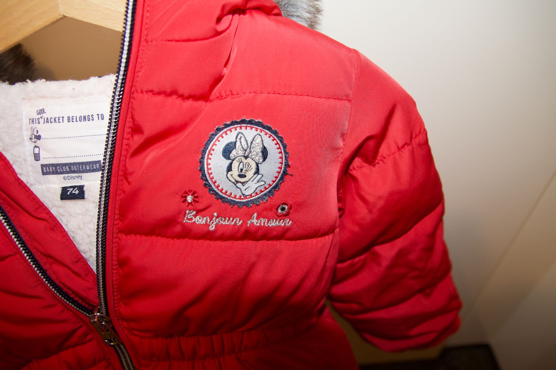 Disney Giacche & Cappotti: Winterjacke Mädchen Gr. 74 Disney – Usato da Uster venduto da ros_pym8 2