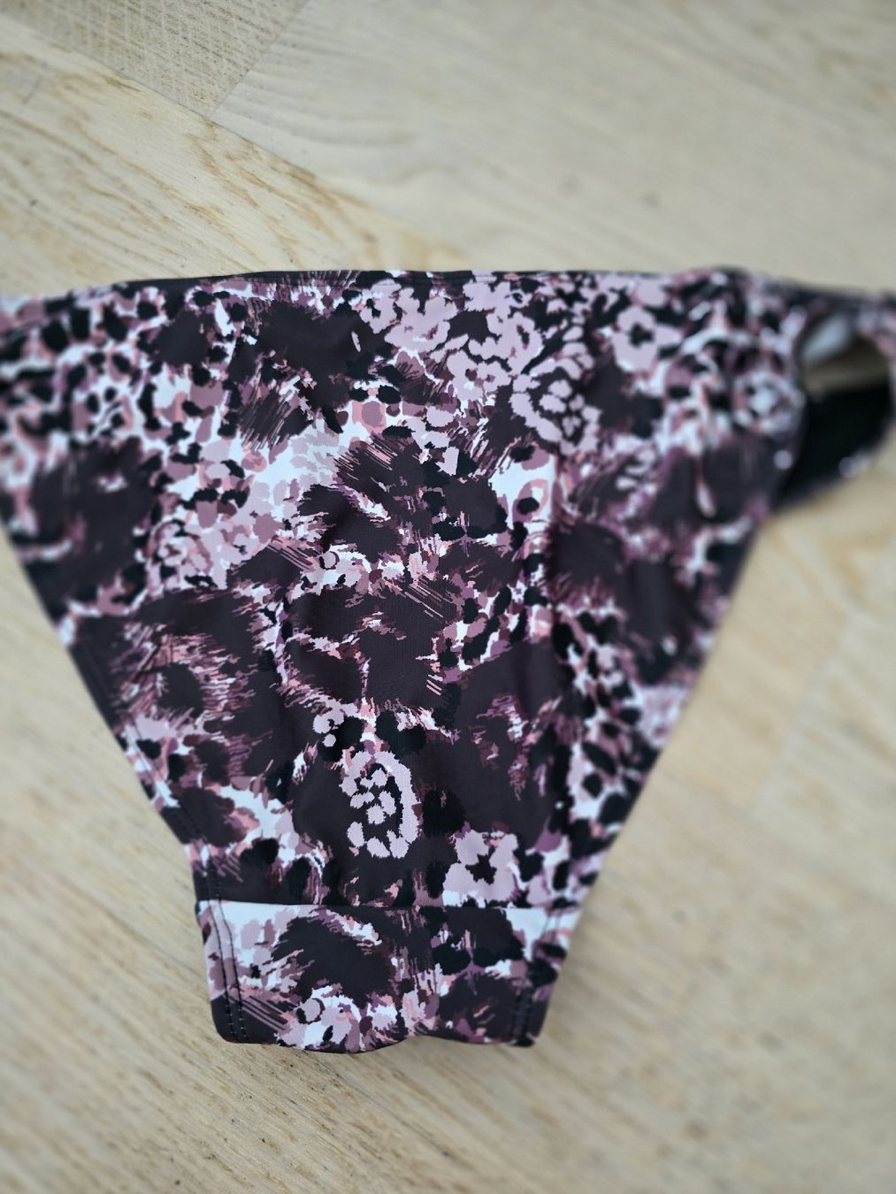 Hunkemöller Badekleider & Bikinis: Hunkemöller Bikini Hose - Grösse M – Neu und originalverpackt aus Rickenbach b. Wil von Kth_v8 1