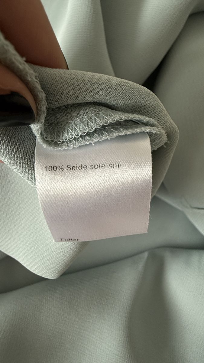Akris Blusen: AKRIS Seidentop Gr. 44 Hellblau - Sommerlich & Elegant! – Gebraucht aus Lachen SZ von HelvetiaLuxury 5