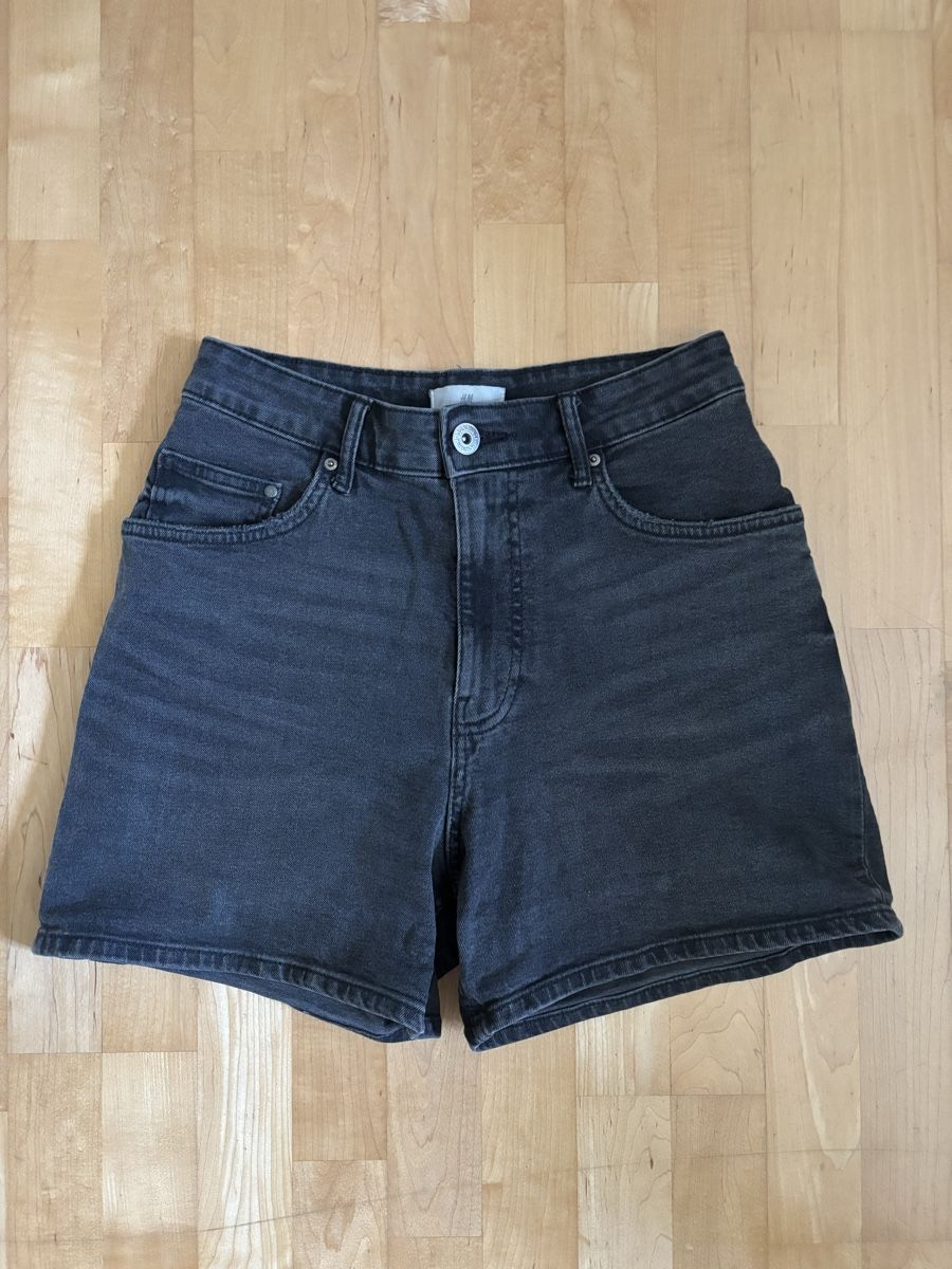 H&M Pantaloni: H&M Shorts, Top Zustand – Usato da Glattfelden venduto da leo111nie