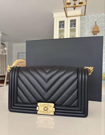 Chanel Boy Flap Medium Chevron