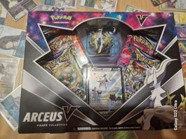 Arceus V Figure Collection scellé Cosmic Eclipse