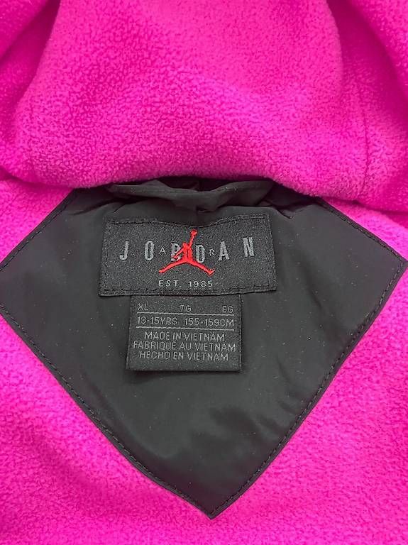 Vestes & Manteaux: Winterjacke JORDAN / 155-159 cm – D'occasion à zürich par insomnia1975 2