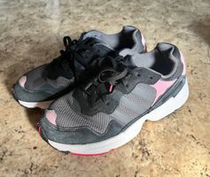 Adidas Turnschuhe grau rosa Grösse 6