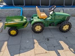 John Deere Trettraktor mit viel Zubehör guter Zustand/NEU