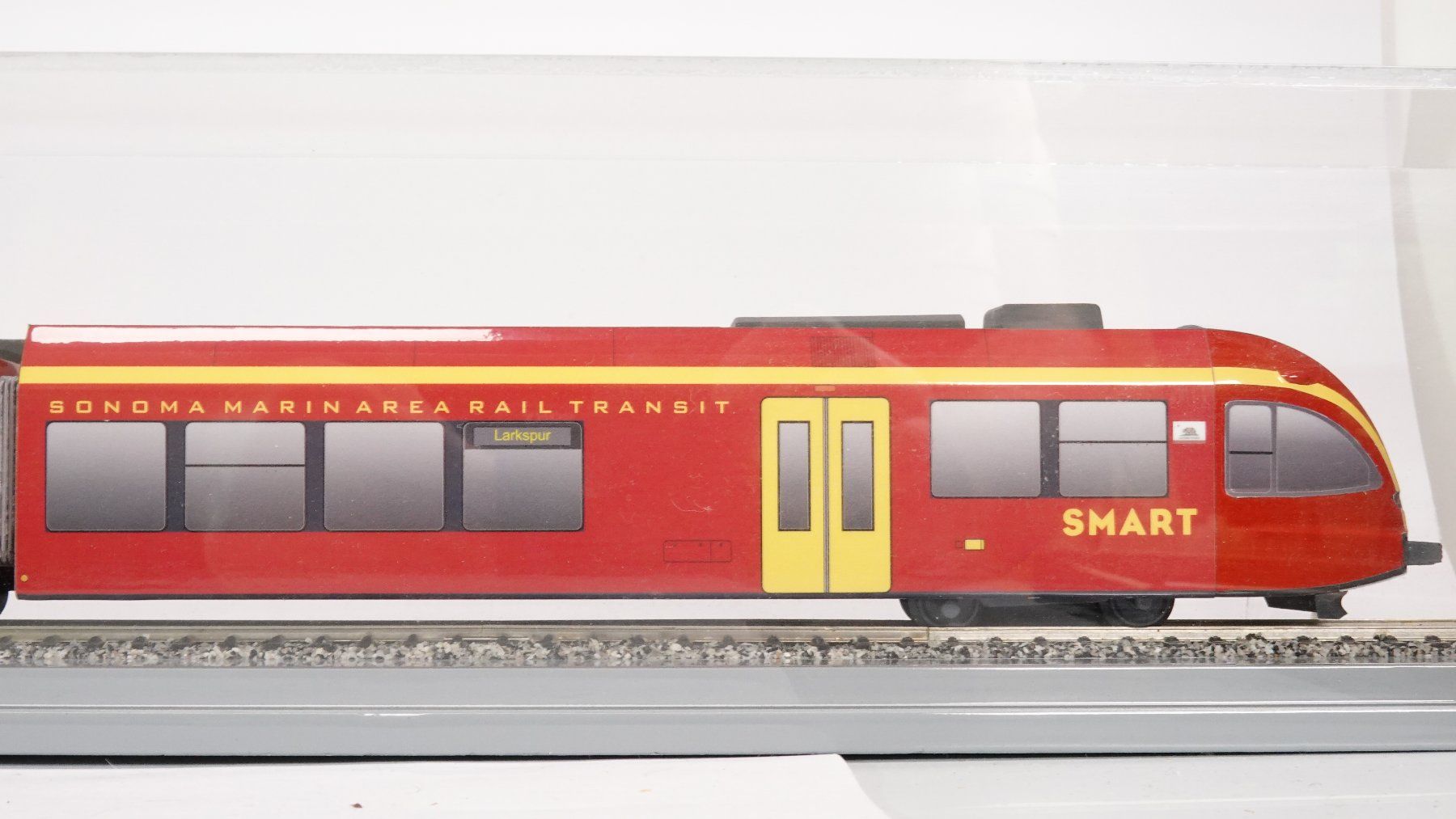 Modellini di ferrovie: e6 Stadler Rail Smart Prototyp Californien ca. Spur S – Usato da Thun venduto da evinka_gmbh 6