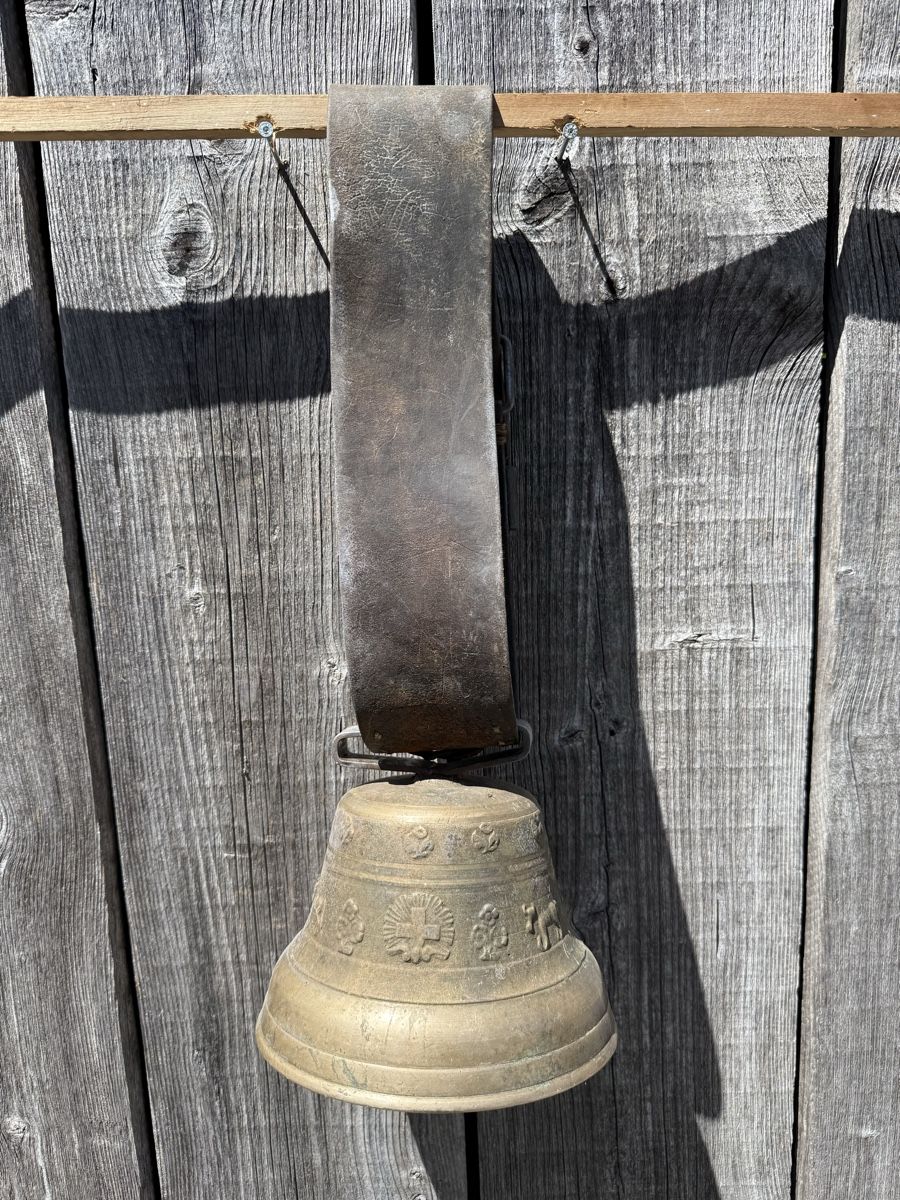 Glocken & Treicheln: Schöne Glocke, Alb. Gusset Uetendorf – Gebraucht aus Sargans von foxtrading 2