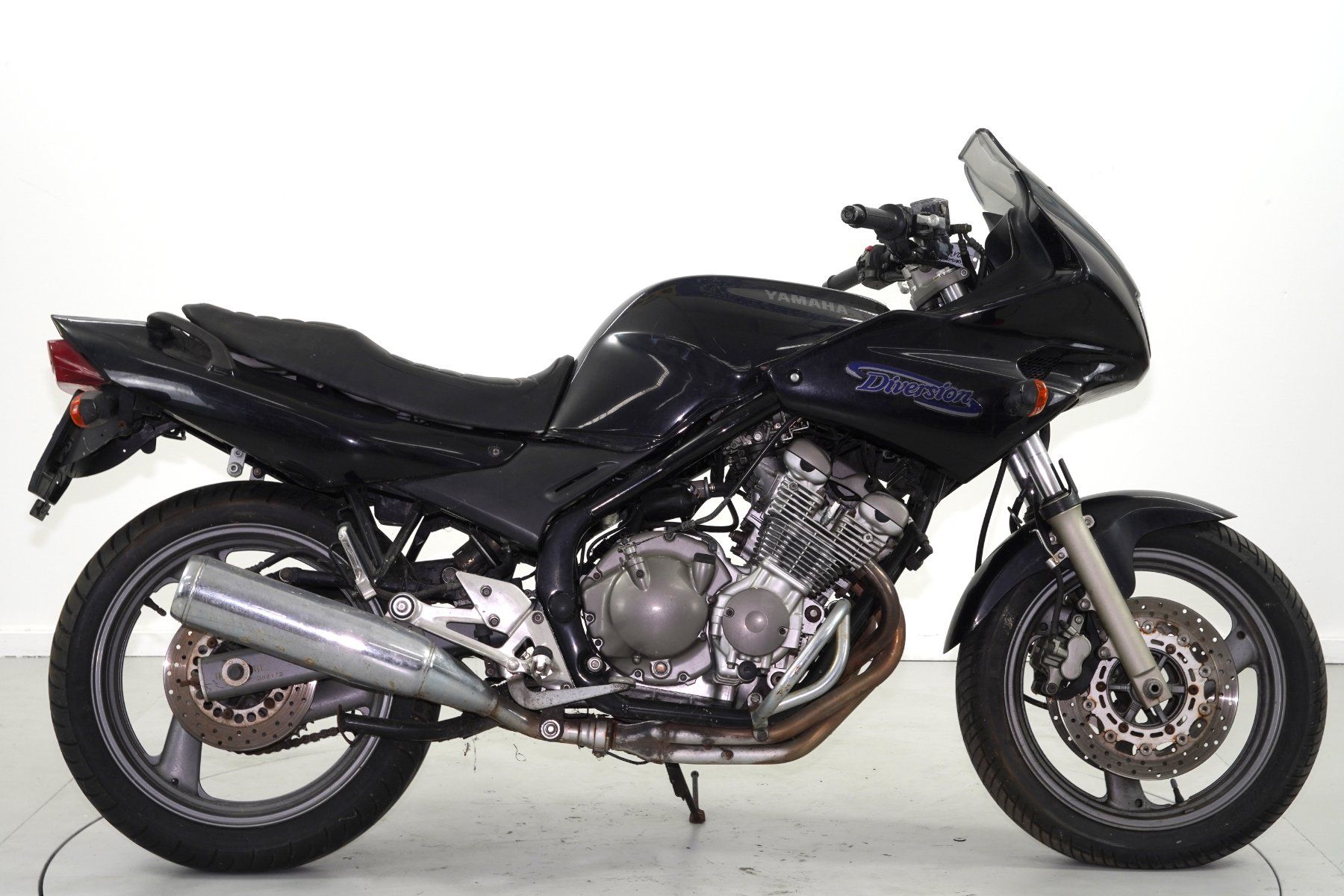 Yamaha Strada: Yamaha Diversion 600 – Usato da Winterthur venduto da MCW