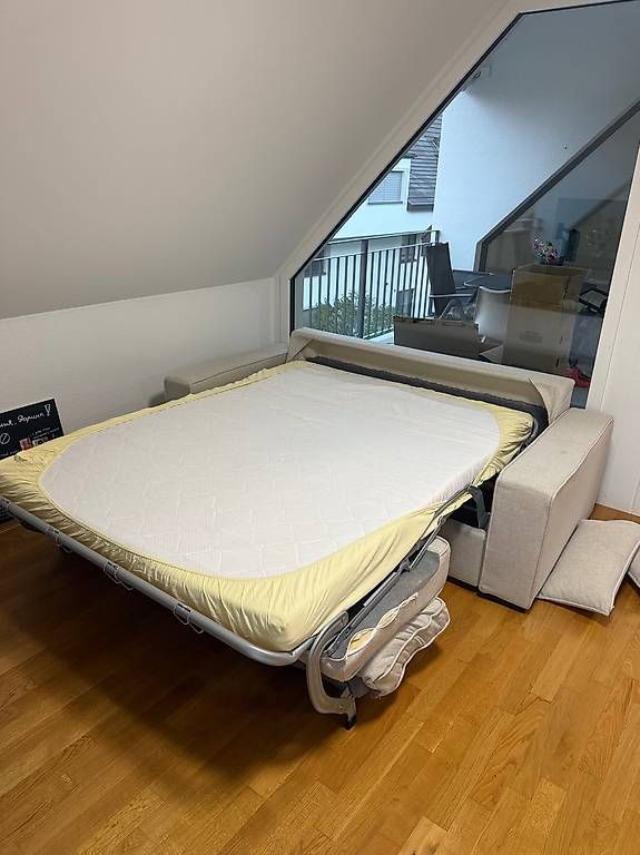 Divani: Schlafsofa mit solider Matratze – Usato da Otelfingen venduto da zar_r5wy 3