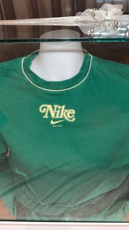 Nike T-Shirt Dunkelgrün