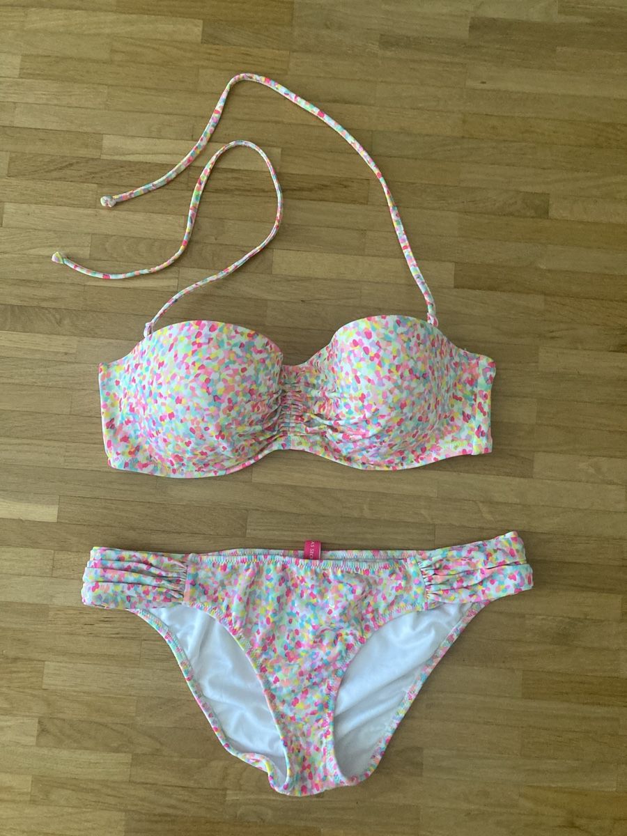 Victoria's Secret Costumi da bagno & Bikini: Victoria's Secret Bikini, 36C / S – Nuovo (secondo la descrizione) da Schlieren venduto da cotopaxi06