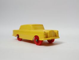 Gummiauto Mercedes Benz