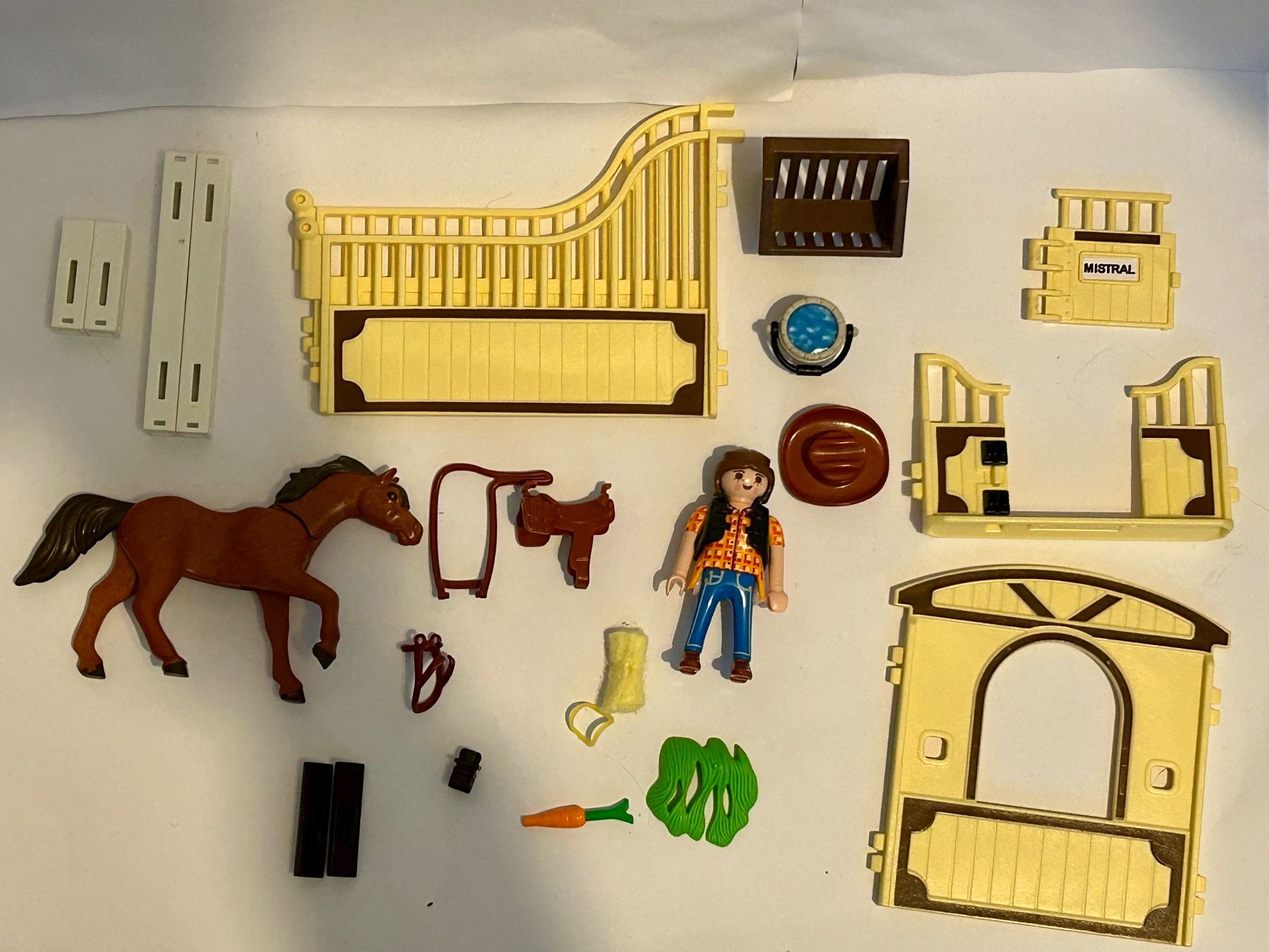 Playmobil Giocattoli: Playmobil Stall – Usato da Neftenbach venduto da boskop1 3