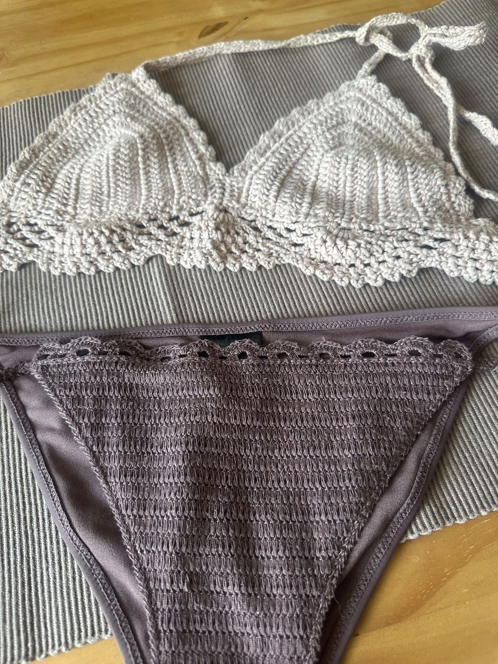 H&M Badekleider & Bikinis: Herziger Häkelbikini von H&M Gr. S – Gebraucht aus Muri AG von Shoshana5 1
