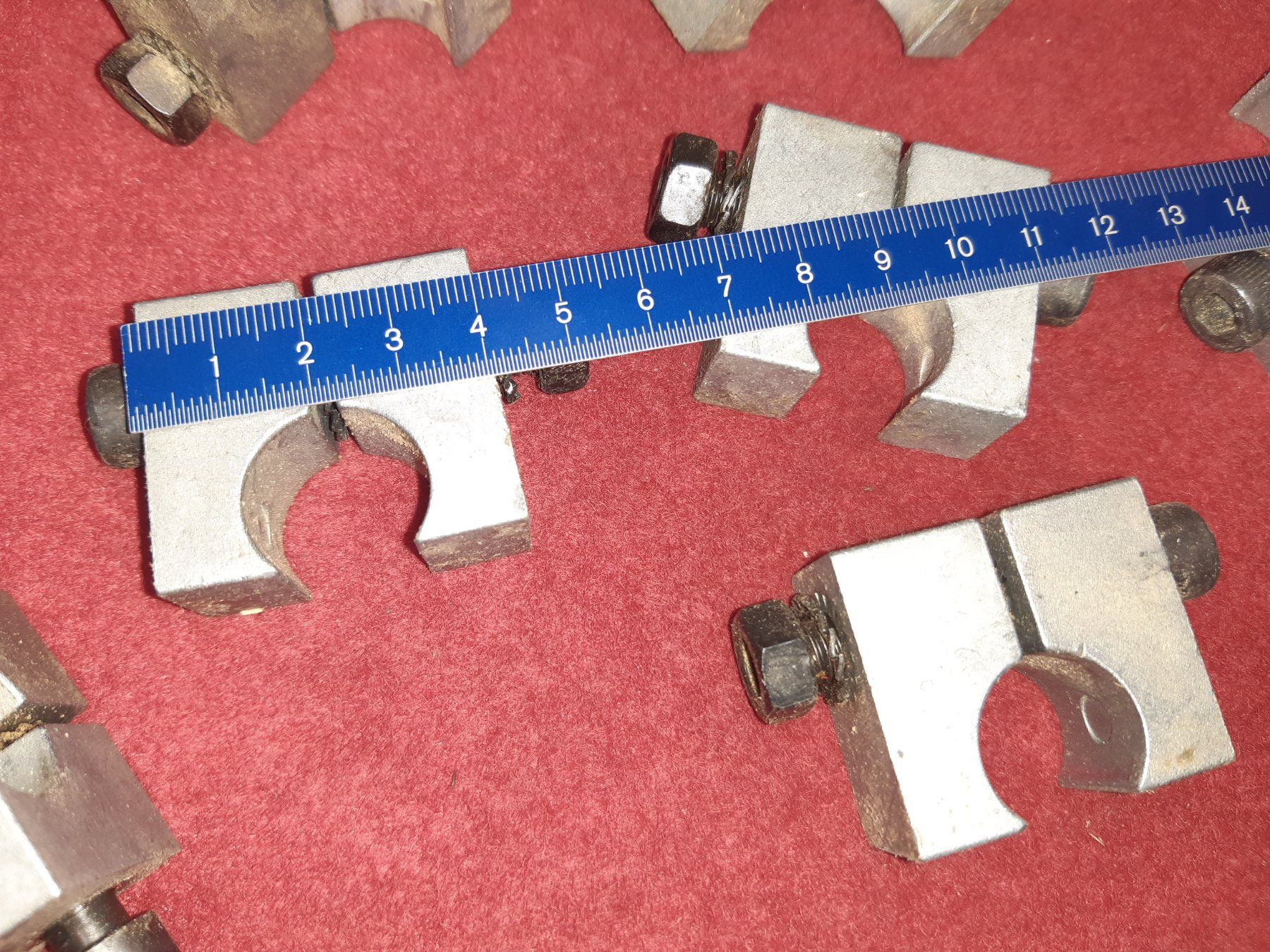 Altro per industria metallurgica: 7 Stück Klemmteile gemäss Bilder!! – Usato da Lohn-Ammannsegg venduto da Molch7 2