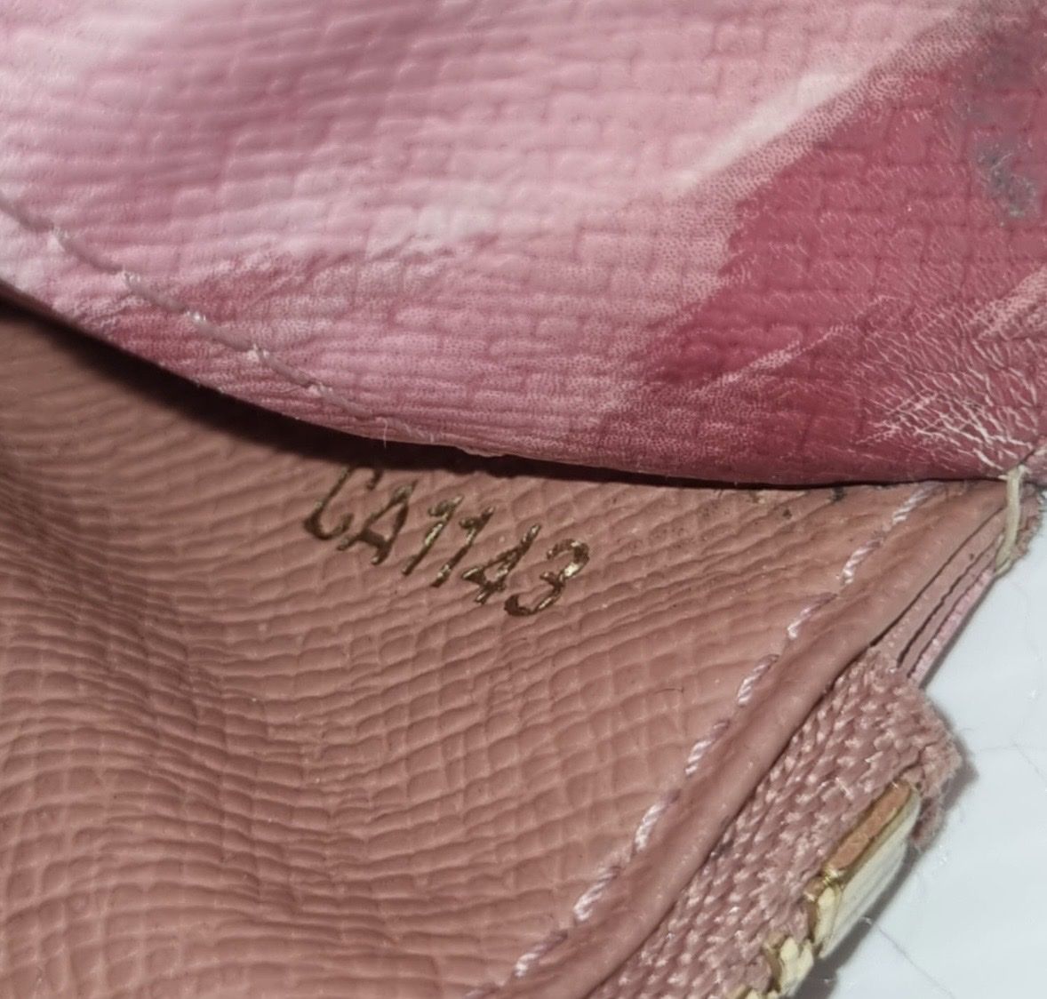 Louis Vuitton Portemonnaie: LV Ikat Limited Edition  – Gebraucht aus Heimberg von Sabe_Frau 9