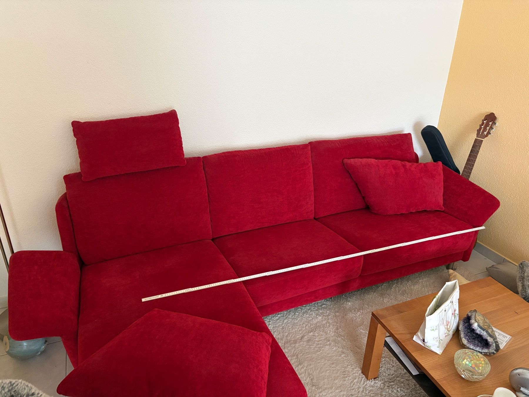 Divani: Rotes Ecksofa mit Tisch von Intertime/Team7 , selten benutzt – Nuovo (secondo la descrizione) da Rüti b. Büren venduto da Sonnen-Mond 4
