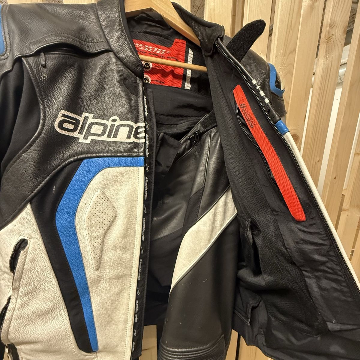 Alpinestars Completi, tute sportive e funzionali: Alpinestars Motorradkombi Leder – Usato da Zürich venduto da CS1097 2