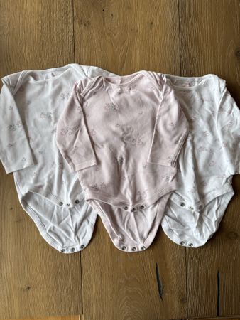 3er Set Häschen-Bodys von Next Grösse 68