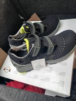 Uvex arbeitschuhe/ Sicherheitsschuhe gr 40 Neu