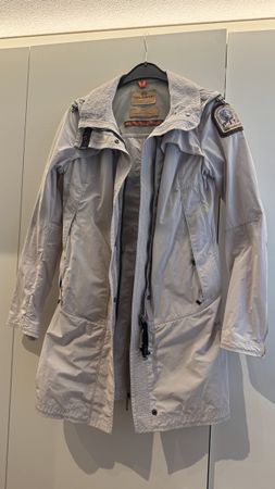 Jacke von Para Jumpers