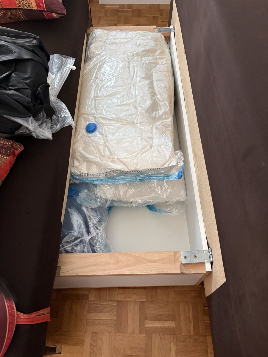 Sofas: Sofa bed + topper – D'occasion à glattbrugg par luc_n2wp 3