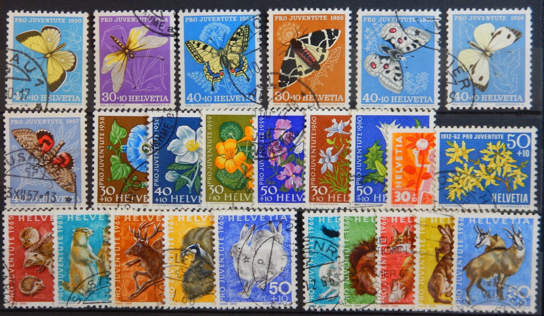 Tutti i francobolli: Schweiz PJ ex. Kat. 134-219 gest. Kat. 104 Fr. – Usato da Zürich venduto da Muehlekauf