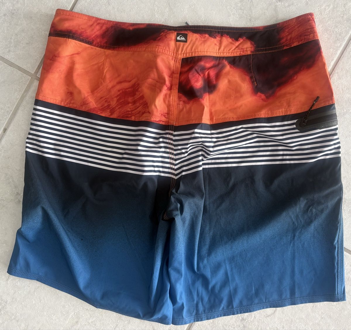 Pantalons: Boardshorts Quicksilver Gr. 34 – D'occasion à Steffisburg par LollipopRM69 1