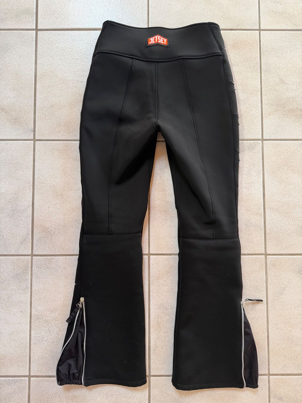 Jet Set Pantaloni: Jetset Hose Damen – Usato da Egg b. Zürich venduto da Psvt 1