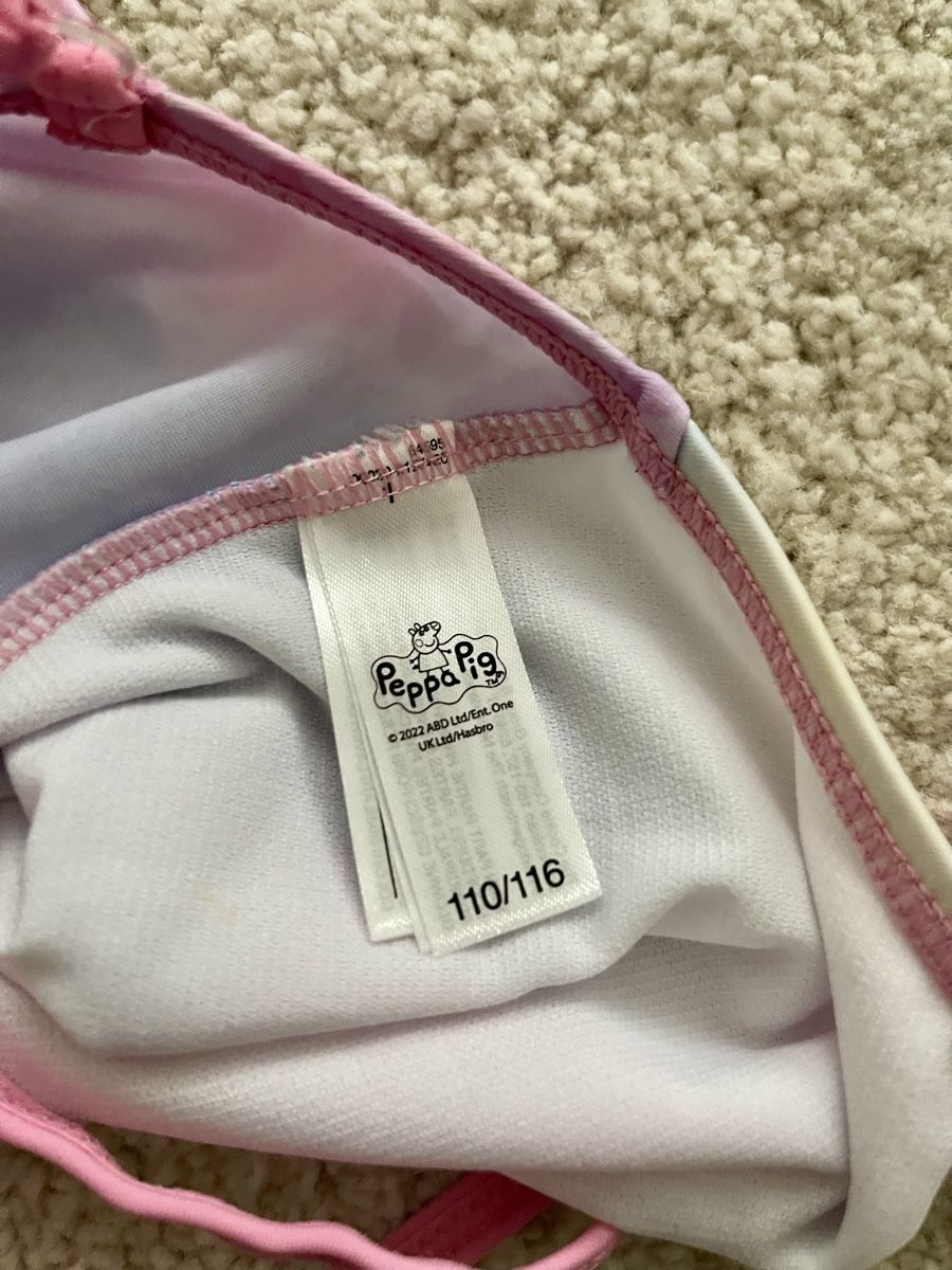 Costumi da bagno & Bikini: Peppa Wutz Badeanzug Gr. 110/116 – Usato da Bülach venduto da marra 2