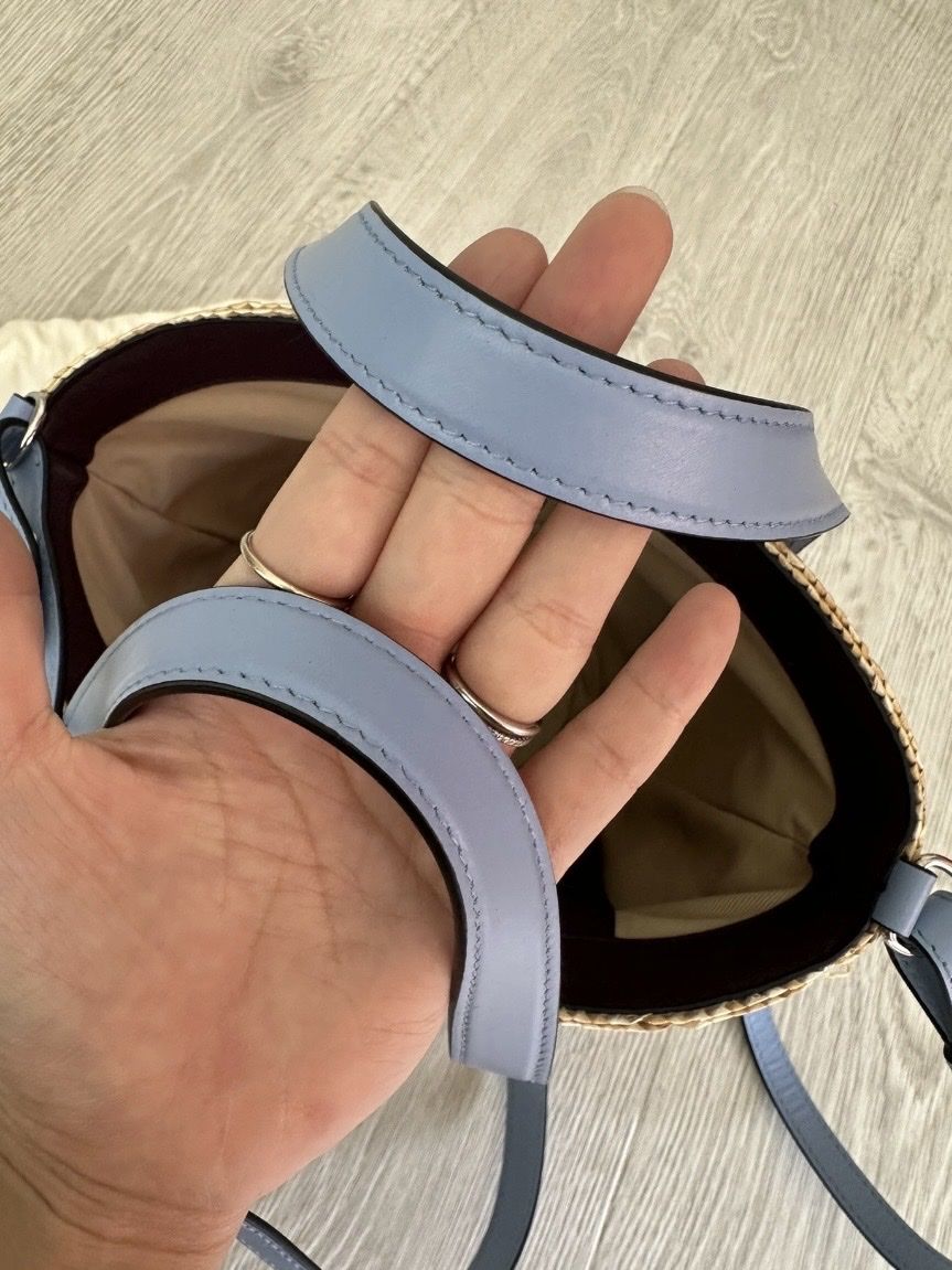 Borse da donna: Mark Cross Straw Bag with Blue Leather – Nuovo e nell'imballaggio originale da Onex venduto da jin_nc9m 3