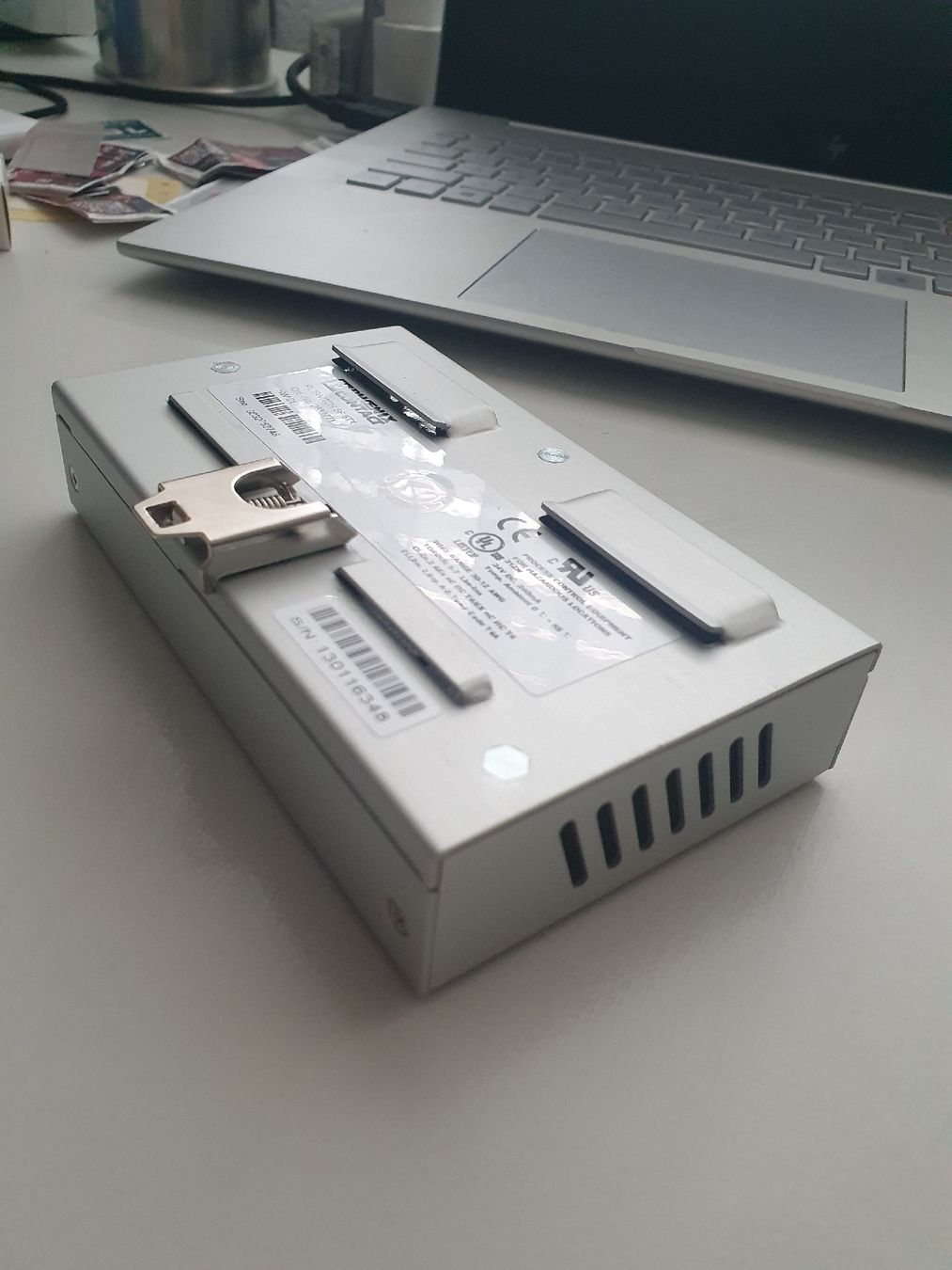 Hub & Switch: Phoenix Contact FL SWITCH SF 8TX Ethernet-Switch 8 x RJ45 – Usato da Zürich venduto da eymen20 2