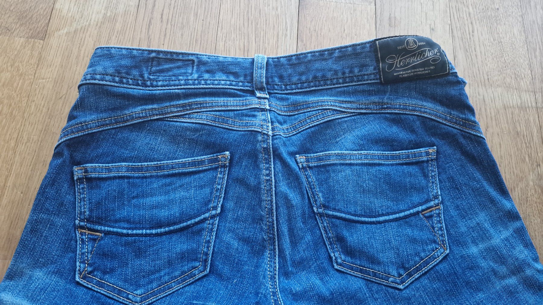 Cambio Jeans: Cambio Jeans – Usato da Kerns venduto da onewayticket 1