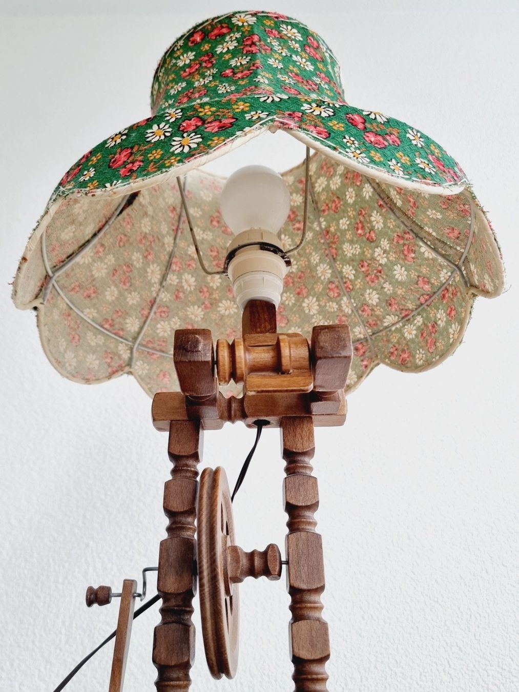 Lampade: Lampe rouet – Usato da Grandson venduto da Nouvelle-ere 4