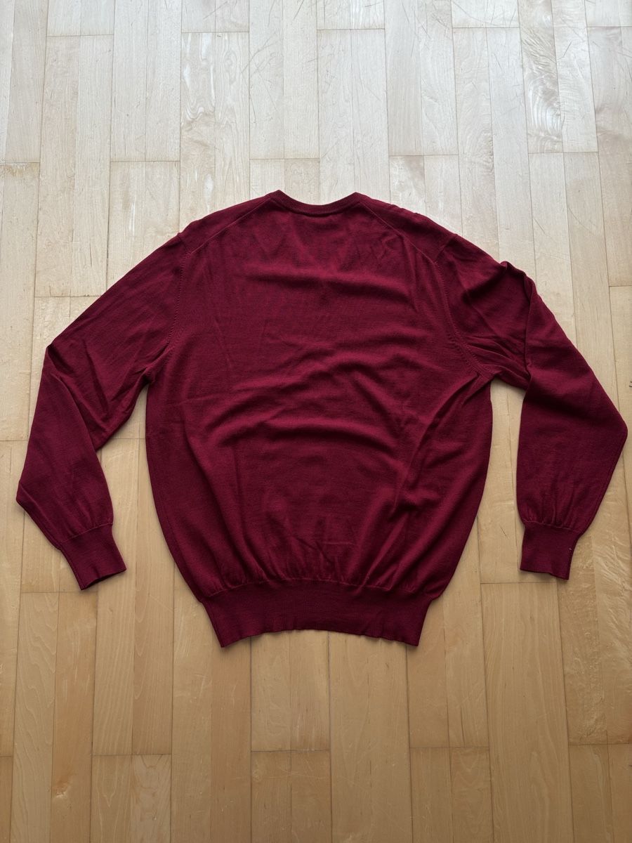 Maglioni & Felpe: Wool V-Neck Burgundy Sweater – Usato da Belmont-sur-Lausanne venduto da Cedr_Barto 1