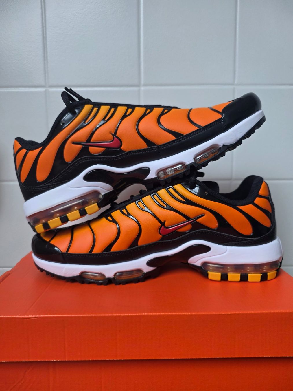 Nike Scarpe da uomo: Nike Air Max Plus G Tn – Nuovo e nell'imballaggio originale da Fleurier venduto da dav_xx8y 1