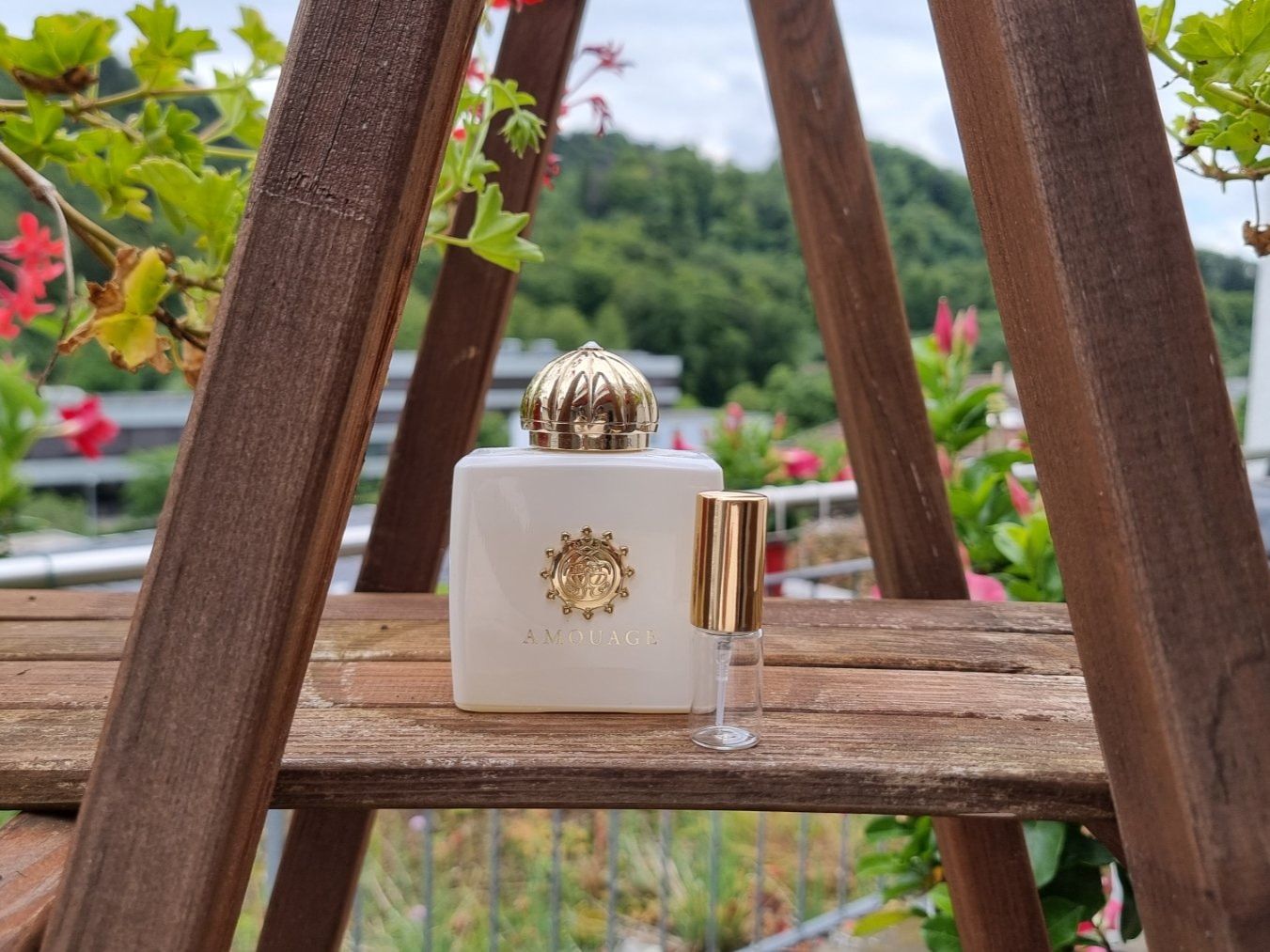 Amouage Profumi & Eau de Toilette: Amouage - Honour - 5ml – Nuovo (secondo la descrizione) da Winterthur venduto da FragranceLUXE