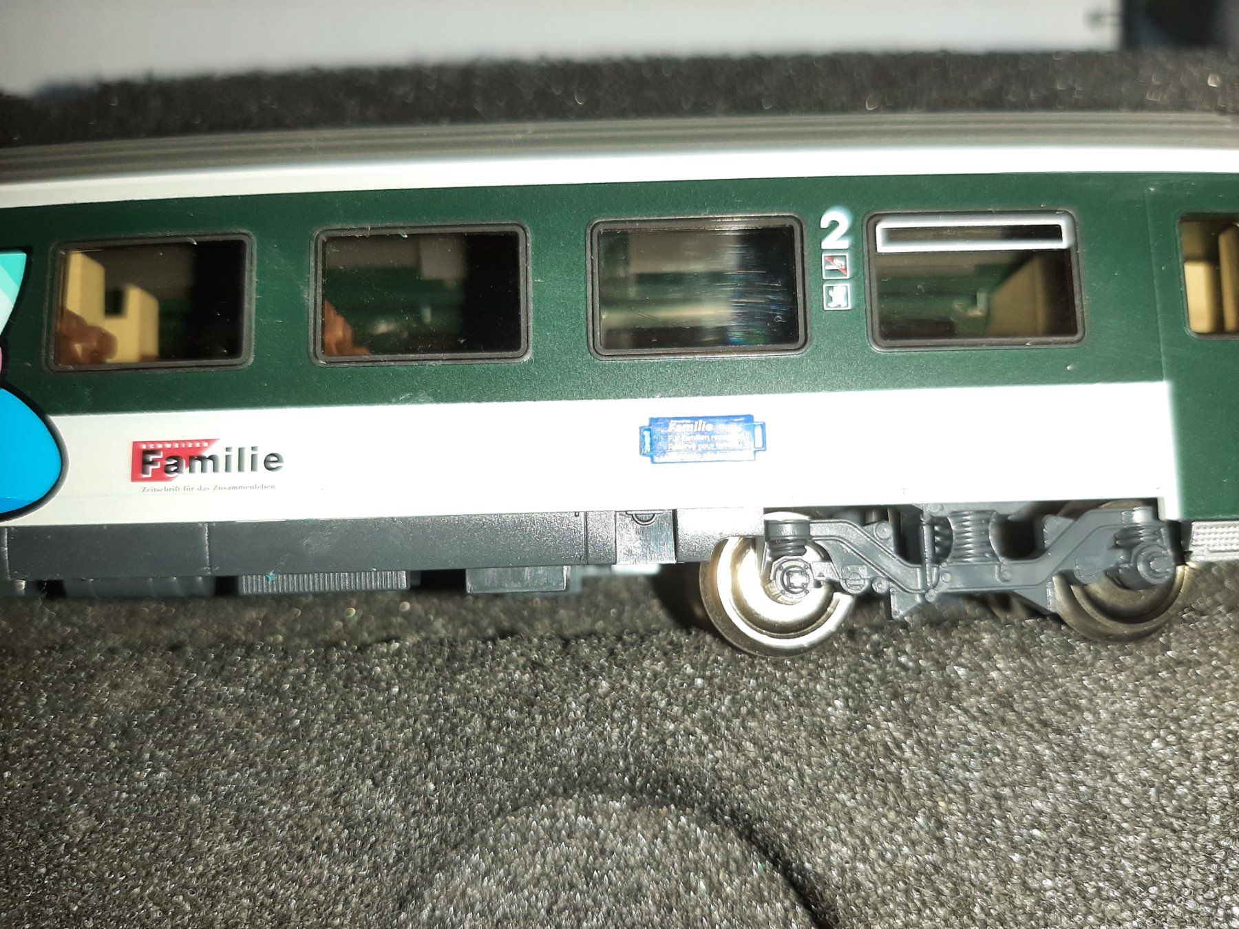 Roco Modelleisenbahnen: ROCO 44889 VOIT. ENFANTS – Gebraucht aus Avully von RIVALIS 1