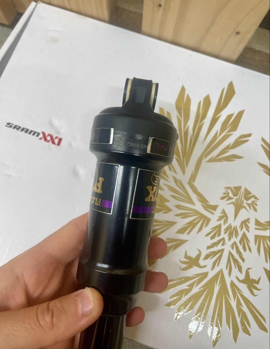 Fox Pezzi di ricambio: FOX FLOAT FACTORY PERFORMANCE EVOL Dämpfer Gold Violett – Usato da Münchwilen TG venduto da Doke_Power7 4