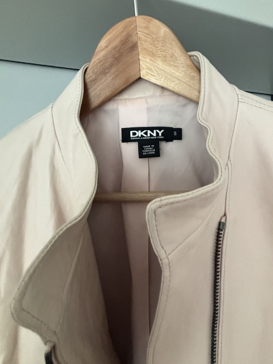 Giacche: Echt Lederjacke DKNY Gr.S – Usato da Zug venduto da Biki72 2