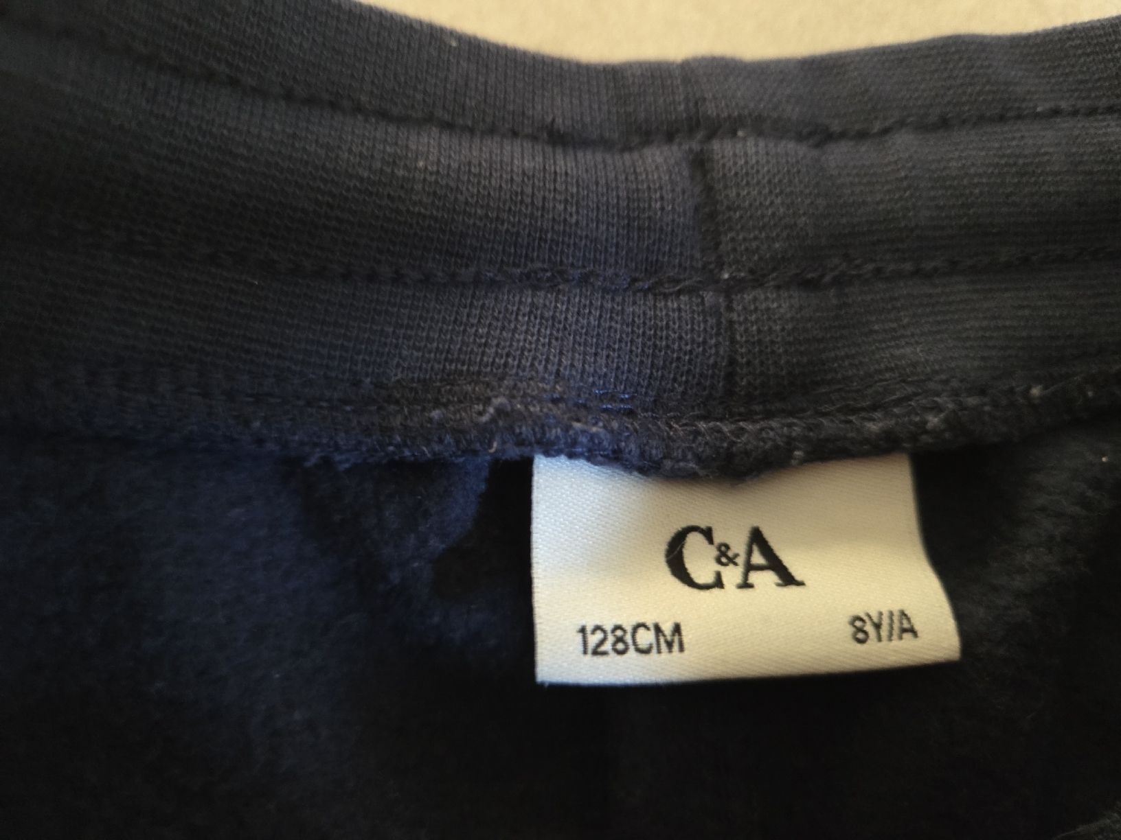 C&A Hosen: Trainerhose, Gr 128, Trainer Hose Hosen – Gebraucht aus Arlesheim von Vera6 2
