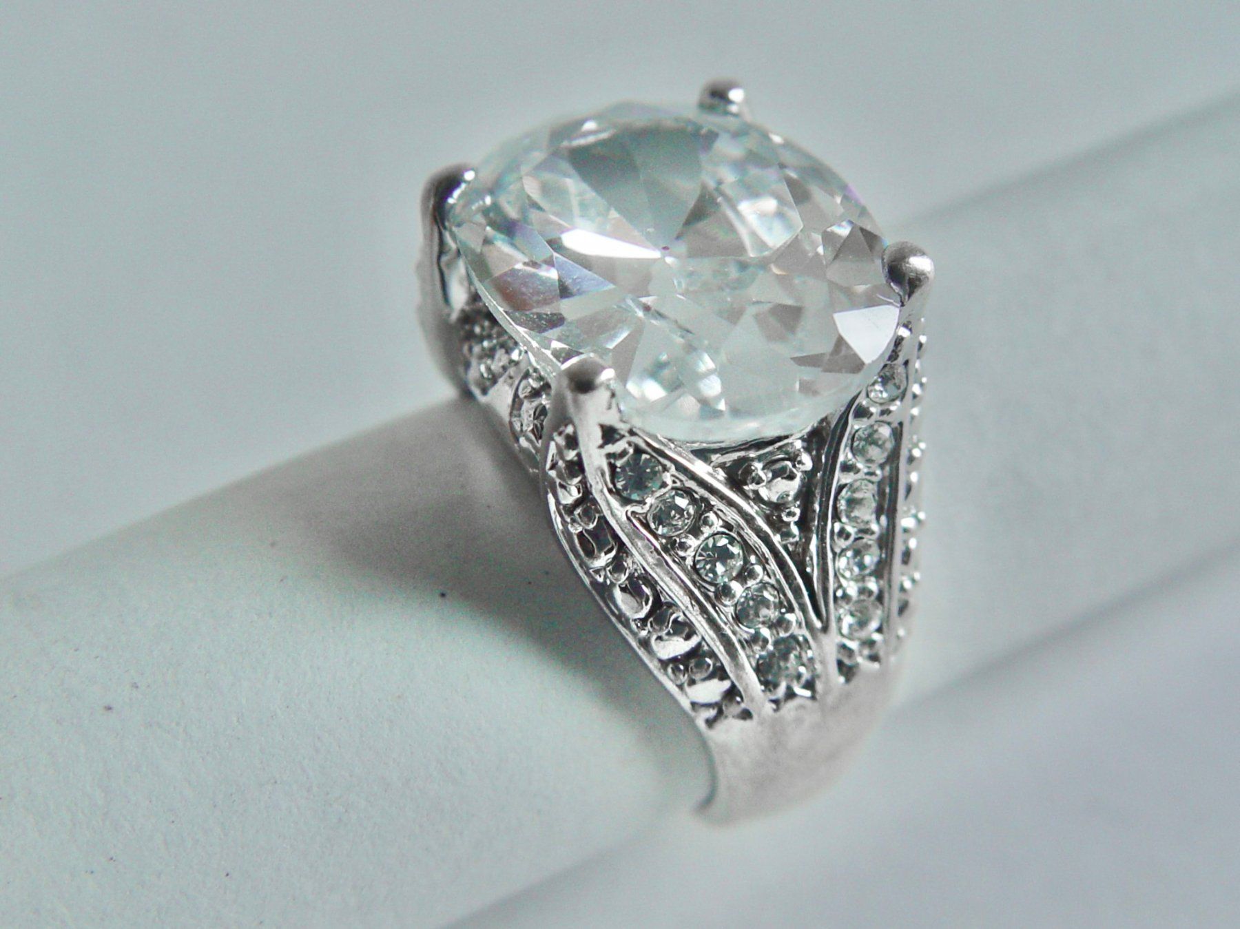 Anelli: Glanzvoller Modeschmuck Fingerring – Usato da Henggart venduto da gernli 5